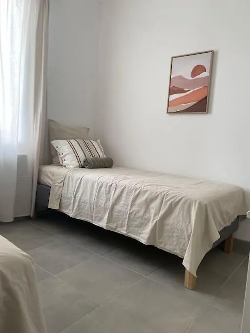 T3 Avec Jardin, Proche Plage & Commodites Fos-sur-Mer